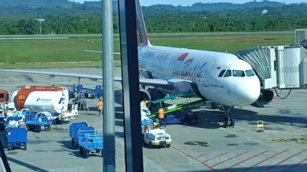 Bandara SAMS Sepinggan Balikpapan.