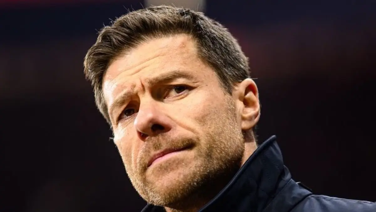 Xabi Alonso (X)
