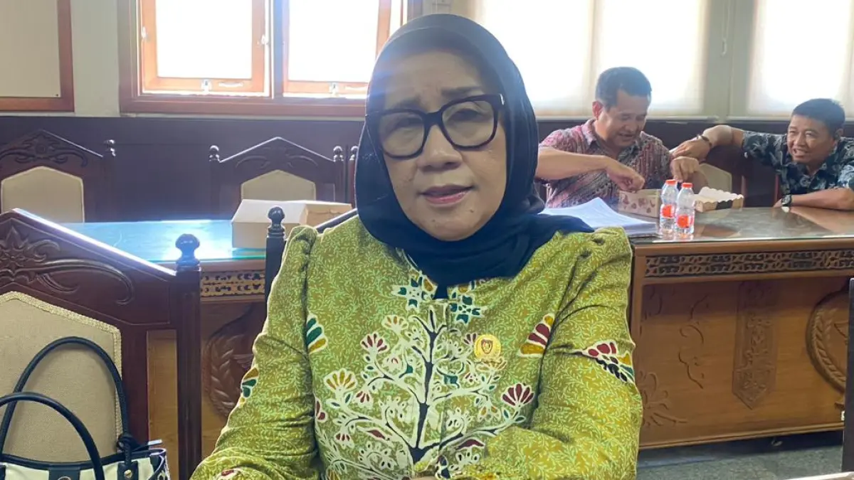 Ketua Komisi II DPRD Kalteng, Siti Nafsiah  