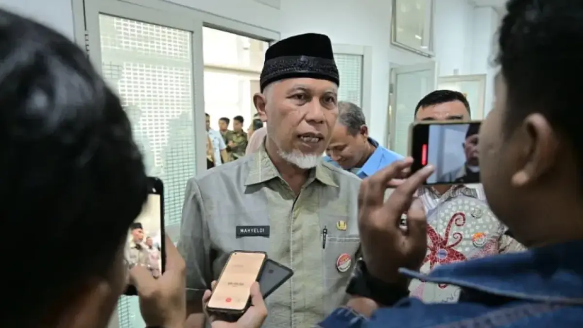 Gubernur Sumbar, Mahyeldi Ansharullah.