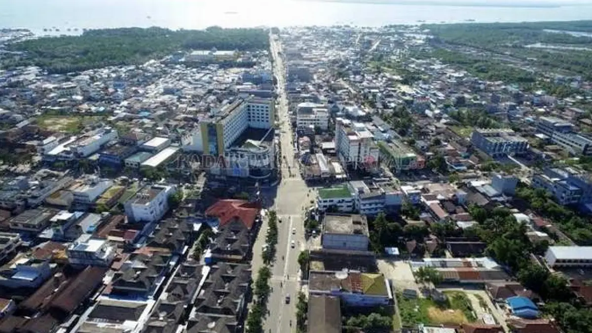 Pusat kota Tarakan. Pemkot sedang membangun pusat pemerintahan baru di sekitaran Juata, Tarakan Utara.