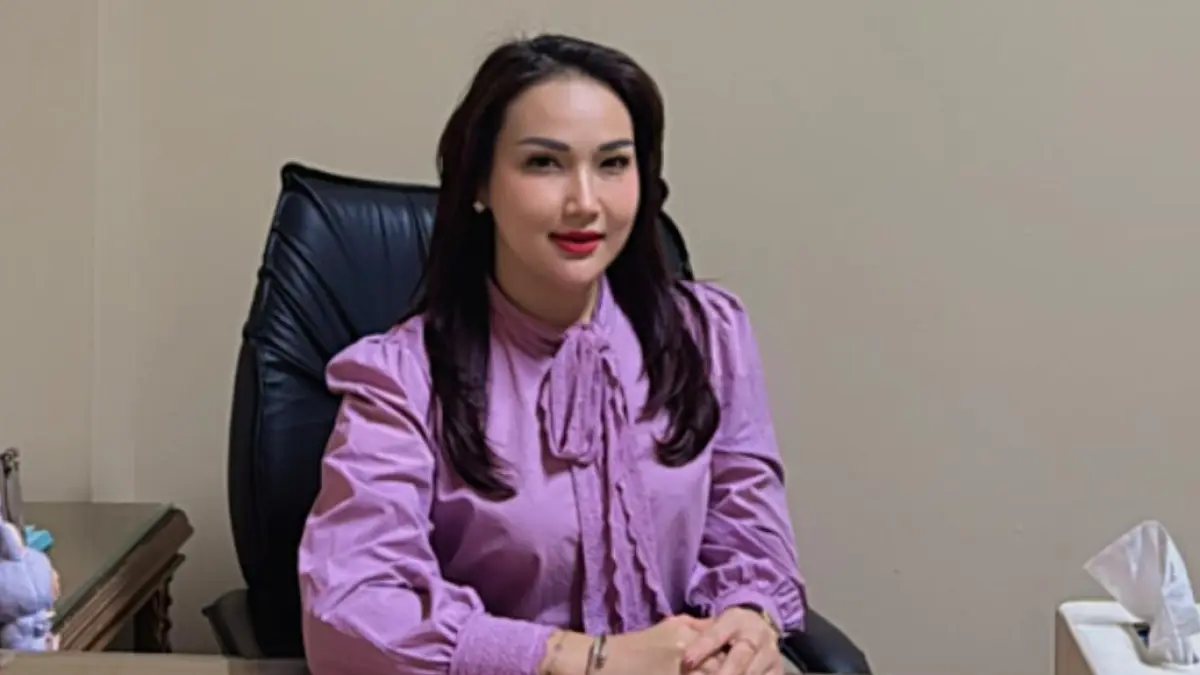 Angelia Regina Wenas