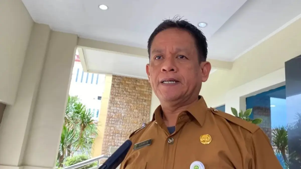 Plt Kepala Disdikbud Kaltim, Armin.