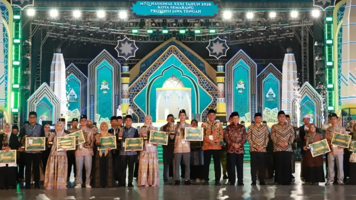 Para juara foto bersama.