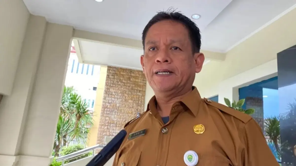 Plt Kepala Disdikbud Kaltim, Armin.